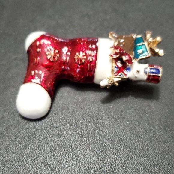 Monet gold tone red enamel stocking brooch - Picture 3 of 7